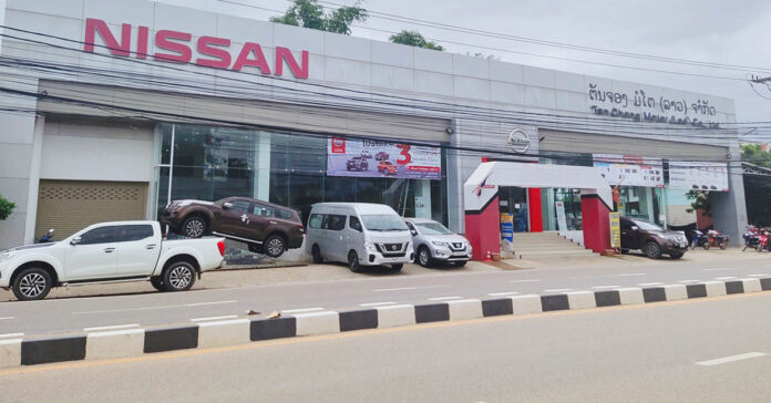 Nhà phân phối Nissan tại Lào chuẩn bị giới thiệu các mẫu xe mới