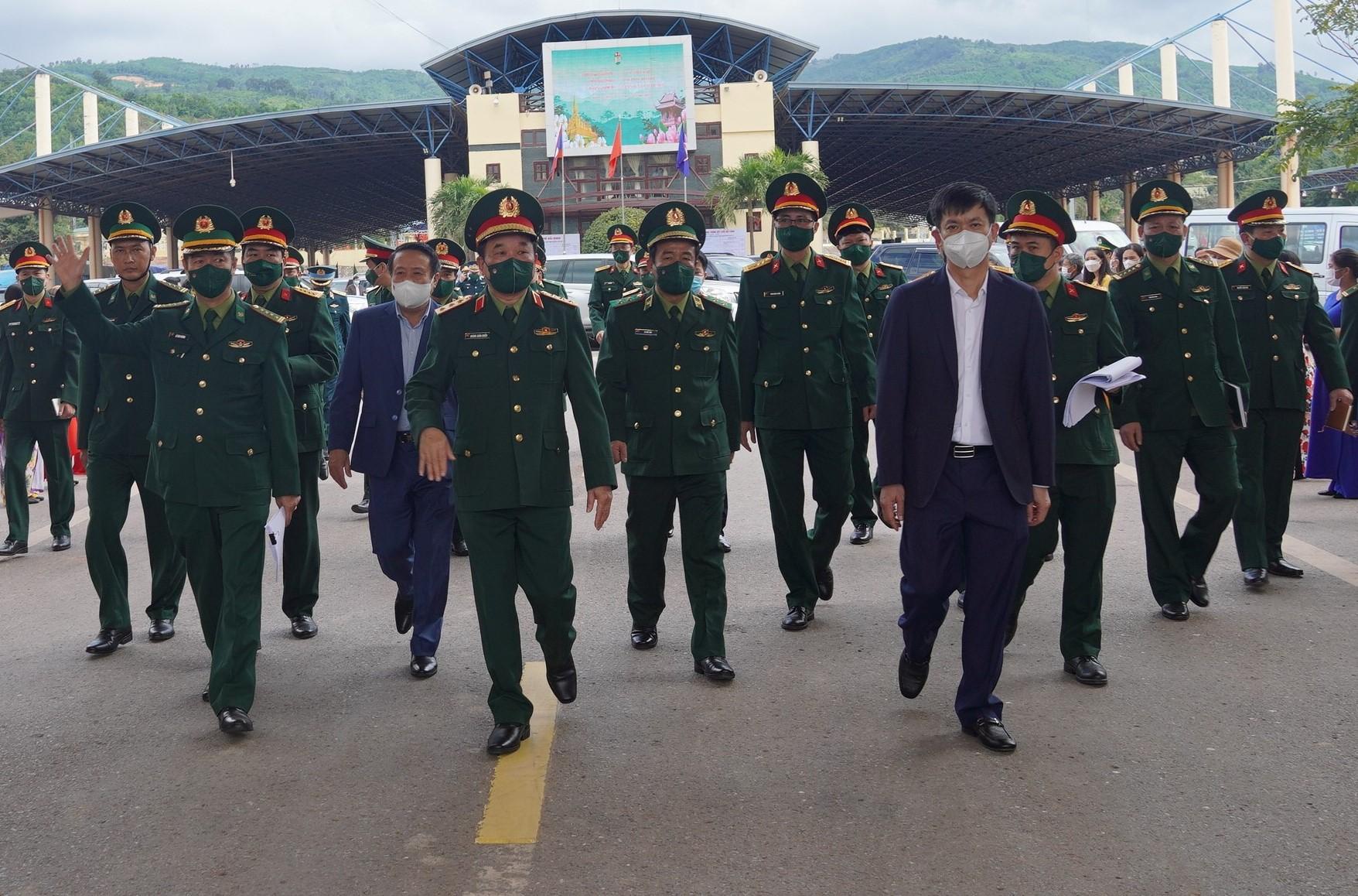 Giao lưu hữu nghị quốc phòng biên giới Việt – Lào là sự kiện chính trị quan trọng