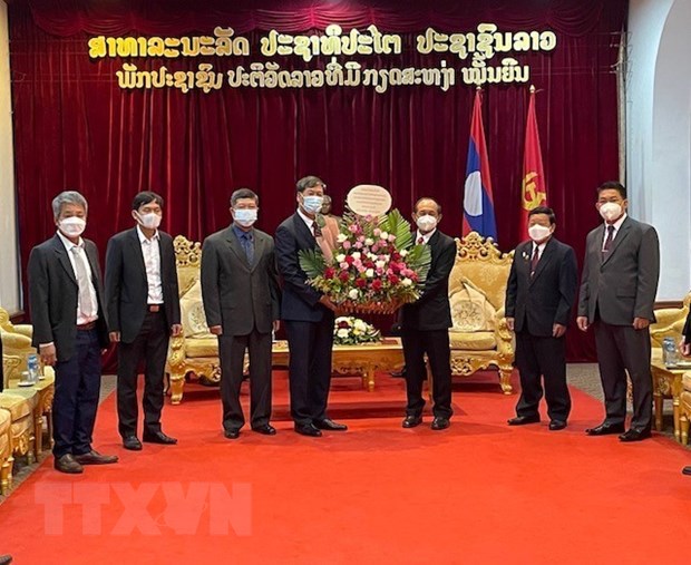 Tổng Lãnh sự quán Việt Nam tại Luang Prabang chúc mừng Quốc khánh Lào