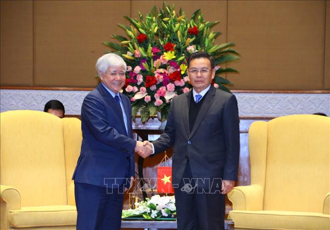 Chủ tịch Ủy ban Trung ương MTTQ Việt Nam hội kiến Chủ tịch Quốc hội Lào