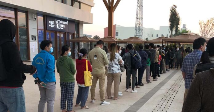 Chính phủ Lào yêu cầu làm rõ tin phe vé đường sắt cao tốc