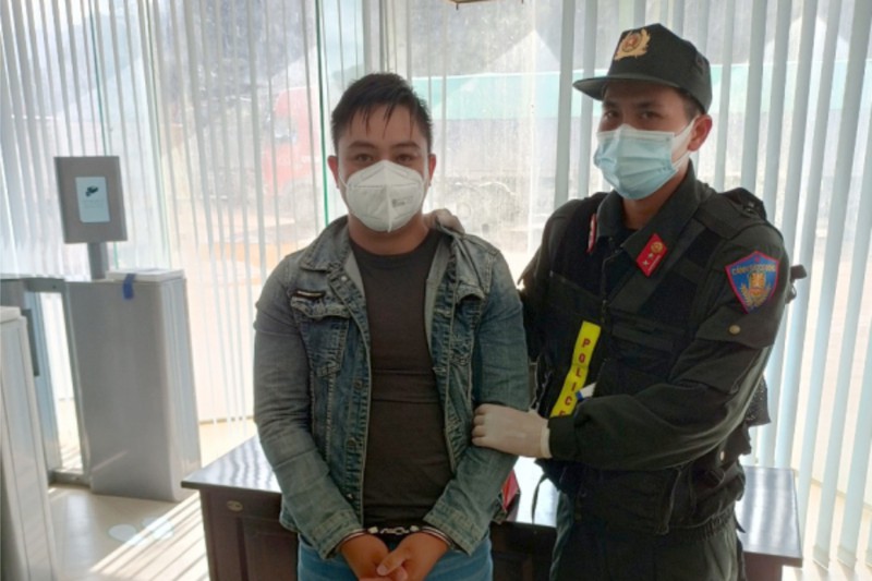 Công an phối hợp bắt bị can có lệnh truy nã quốc tế trốn ở Lào