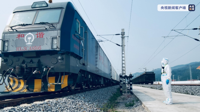 Khu tự trị Nội Mông Cổ của Trung Quốc có chuyến tàu vận tải hàng hóa đầu tiên sử dụng đường sắt Lào – Trung Quốc