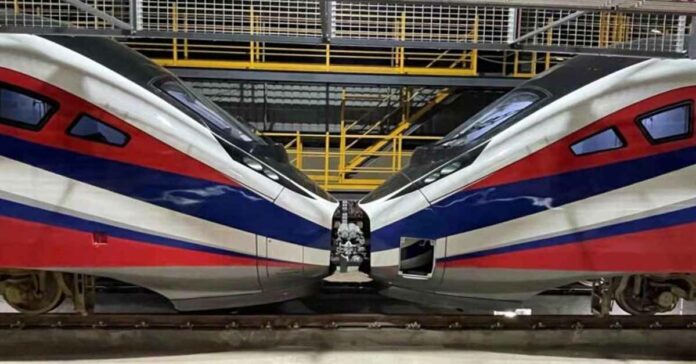 Đường sắt Lào-Trung thử nghiệm nối tàu cao tốc