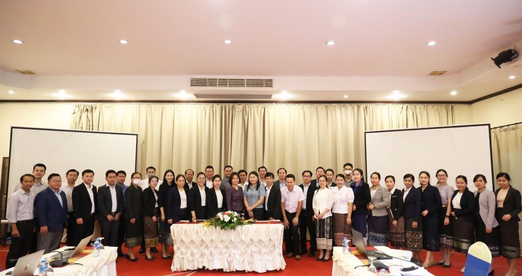 Lào ra soát tiến độ triển khai kế hoạch tài chính