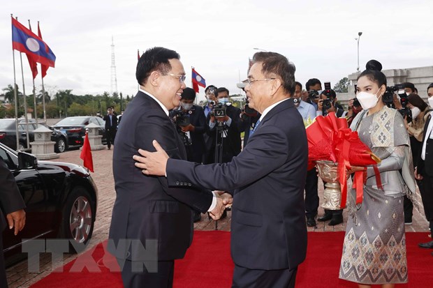 Lào phát động cuộc thi sáng tác văn học về quan hệ đặc biệt Lào-Việt