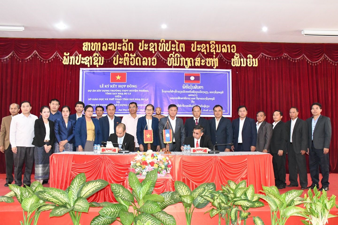Yên Bái hỗ trợ xây dựng trường trung học huyện Meuangphieng tỉnh Xayyabouli
