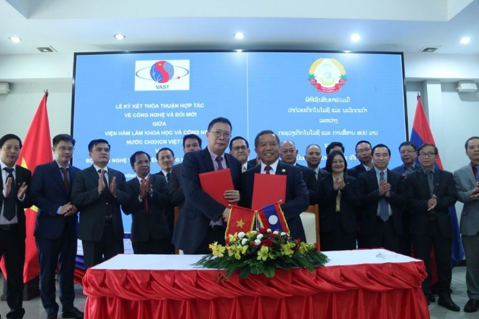 Lào – Việt Nam tăng cường hợp tác trên lĩnh vực khoa học công nghệ