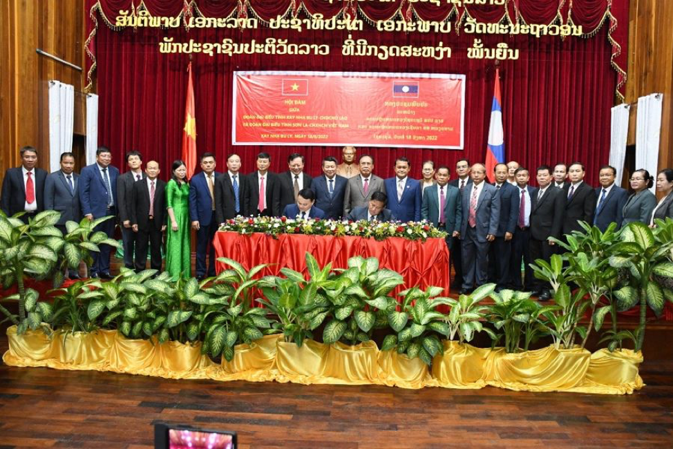 Tỉnh Xayyabouli và Sơn La thúc đẩy quan hệ hợp tác toàn diện