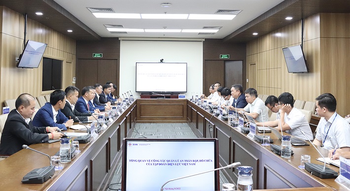 Cục Quản lý an toàn công nghiệp năng lượng (Lào) thăm và làm việc tại EVN