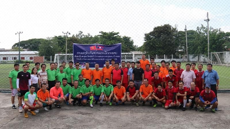 Giao lưu bóng đá Lào-Việt Nam tại Vientiane