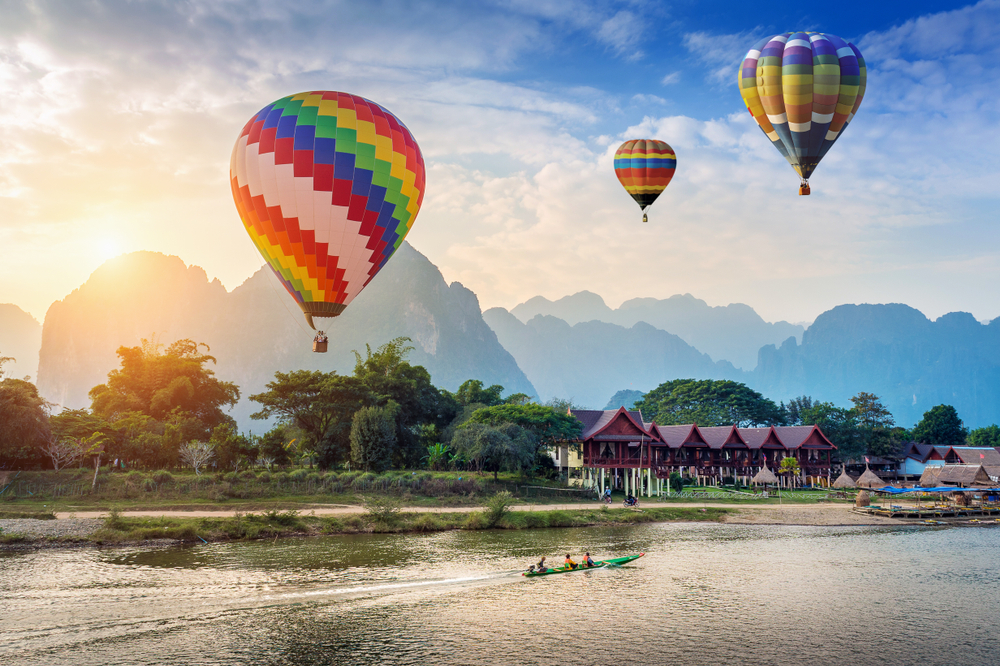 Lào điểm lại kết quả phát triển ngành du lịch