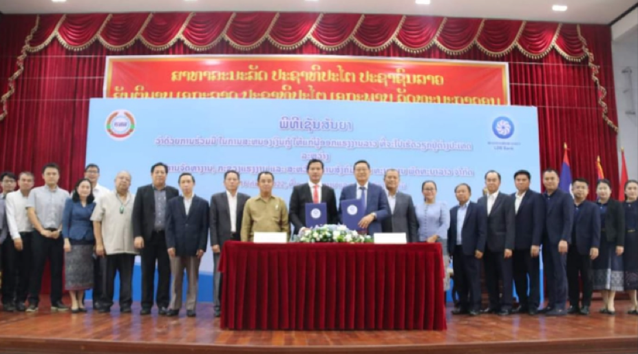 Lào hỗ trợ cho lao động vay vốn trước khi xuất khẩu lao động