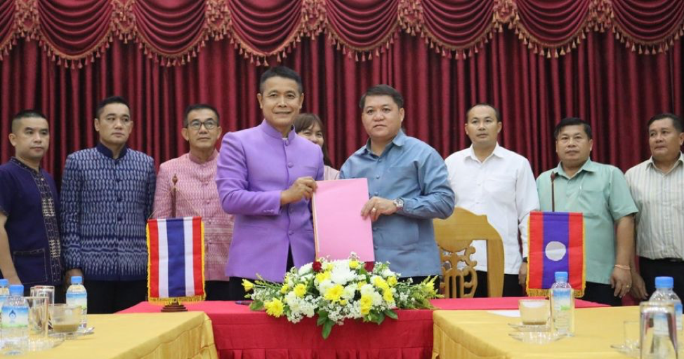 Lào – Thái Lan trao đổi về dịch vụ vận tải cửa khẩu Paksan – Beungkan