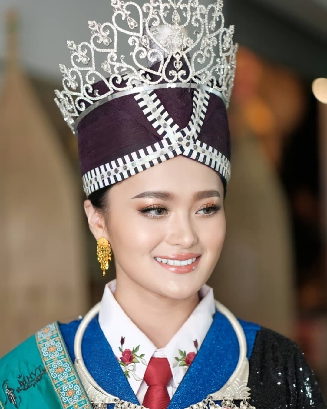 Người đẹp H’Mông đăng quang Hoa hậu Hoàn vũ Lào 2022
