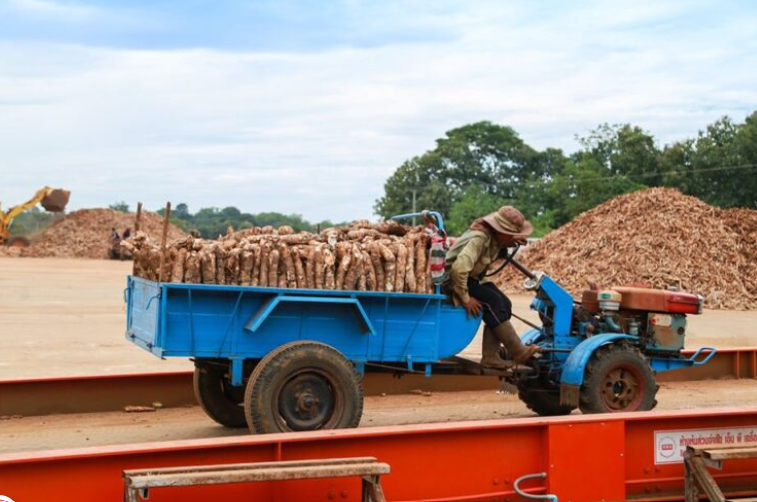 Lào thâm hụt thương mại 233 triệu USD trong tháng 9/2022