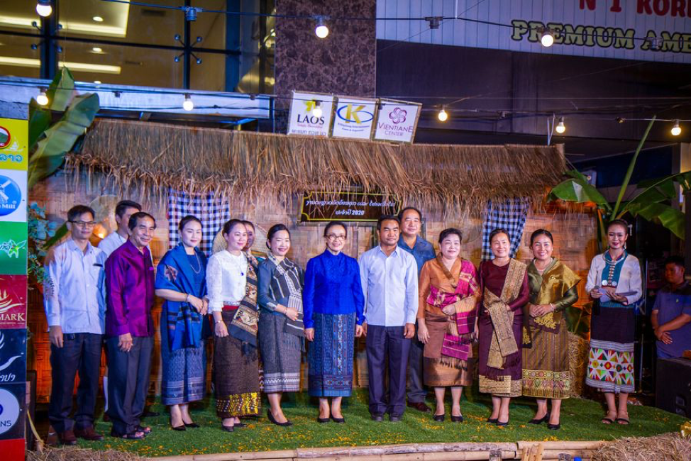 Thủ đô Viêng Chăn tổ chức hội chợ thương mại dịp mãn chay diễn ra từ 6/10