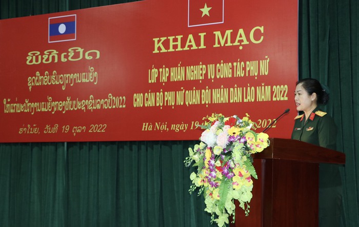 Tập huấn nghiệp vụ công tác phụ nữ cho cán bộ phụ nữ Quân đội nhân dân Lào - Ảnh 1. Tập huấn nghiệp vụ công tác phụ nữ cho cán bộ phụ nữ Quân đội nhân dân Lào - Ảnh 1.
