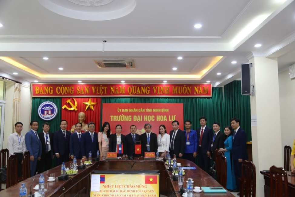 Đại sứ Lào thăm và làm việc tại tỉnh Ninh Bình