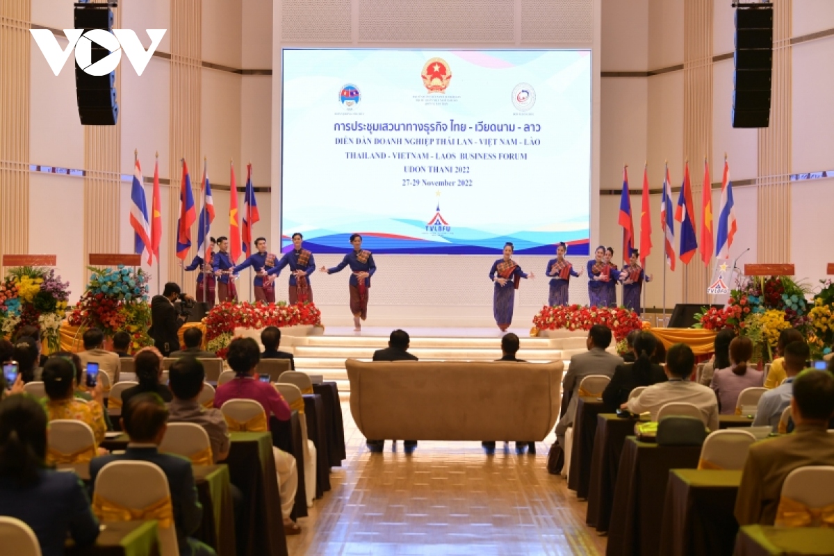 doanh nghiệp thái-việt-lào thúc đẩy kết nối đầu tư, thương mại, du lịch hình ảnh 1 doanh nghiep thai-viet-lao thuc day ket noi dau tu, thuong mai, du lich hinh anh 1