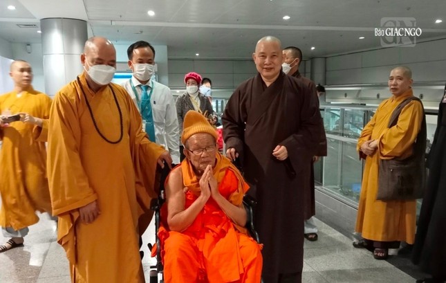 Phái đoàn lãnh đạo cao cấp Liên minh Phật giáo Lào thăm chính thức Việt Nam ảnh 2