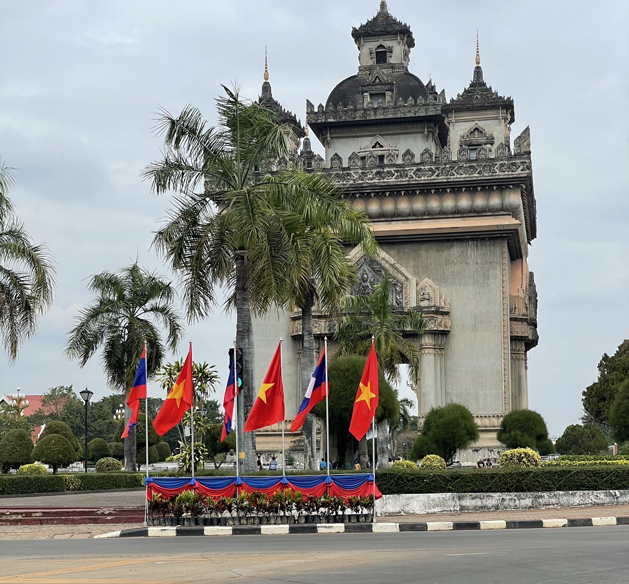 Mối quan hệ tốt đẹp Việt Nam-Lào không ngừng được củng cố và vun đắp