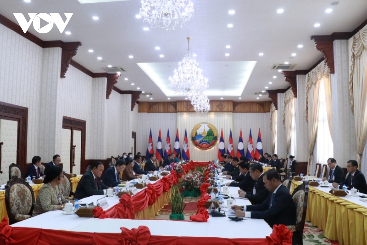 thu tuong lao va campuchia ky ket hiep dinh bien gioi giua hai nuoc hinh anh 2