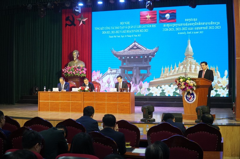Nâng cao chất lượng quản lý và đào tạo lưu học sinh Lào tại Việt Nam
