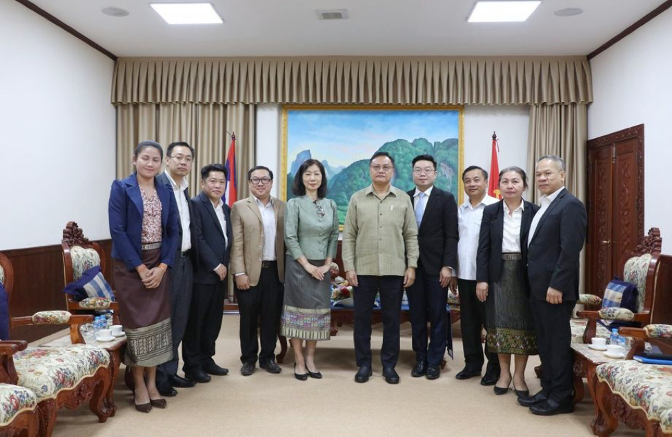 ADB cam kết tiếp tục hỗ trợ Lào