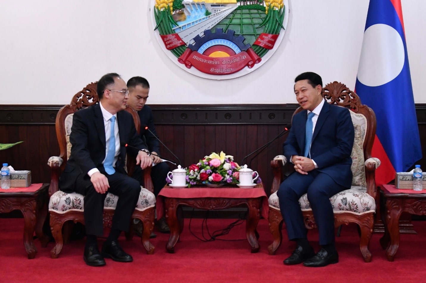 Trợ lý Bộ trưởng Ngoại giao Trung Quốc đến thăm và làm việc tại Lào