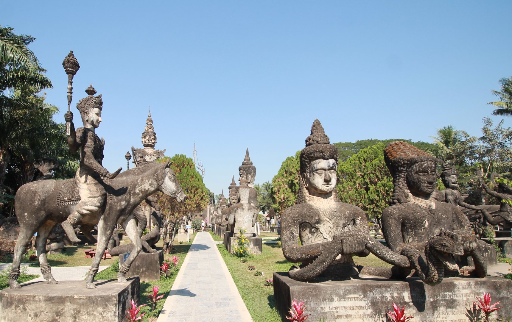 Tạp chí Forbes: Lào là “viên ngọc quý” chưa khai thác ở Đông Nam Á