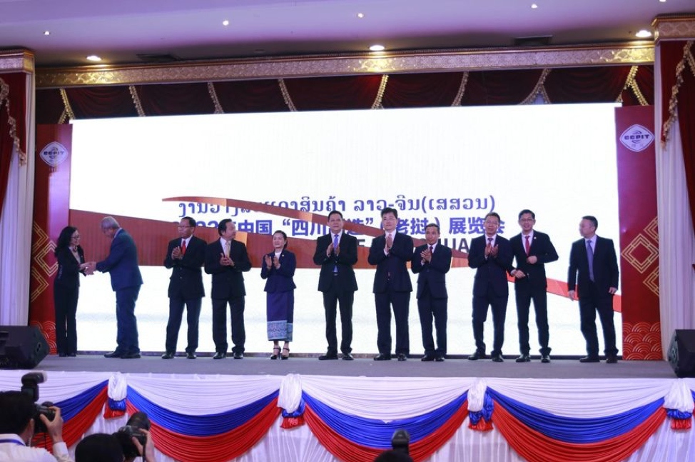Lào và Trung Quốc tăng cường thúc đẩy hợp tác thương mại