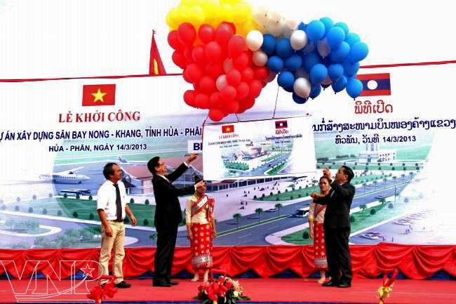 Việt Nam tài trợ hơn 700 tỷ đồng cho các dự án tại Lào