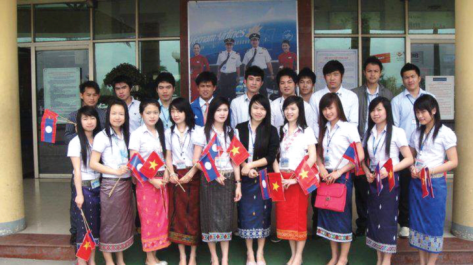 Hơn 14.000 lưu học sinh Lào đang học tại Việt Nam