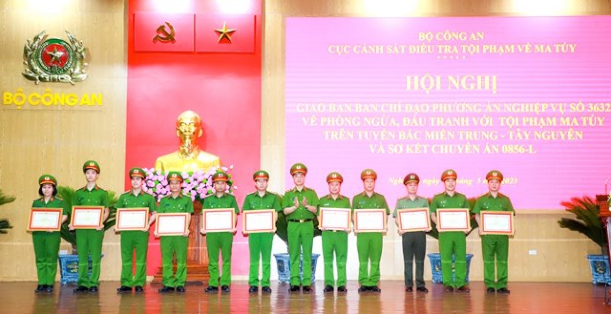 triệt phá đường dây ma túy từ lào về việt nam, thu giữ 64 kg ma túy tổng hợp hình ảnh 1 triet pha duong day ma tuy tu lao ve viet nam, thu giu 64 kg ma tuy tong hop hinh anh 1