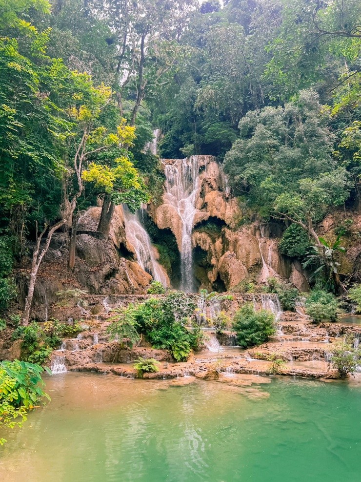 Những ngày đầu hè vi vu khắp Lào của du khách Việt - 1