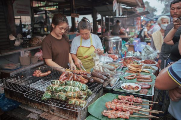 Hành trình 8 ngày khám phá vẻ đẹp yên bình, thi vị của Lào
