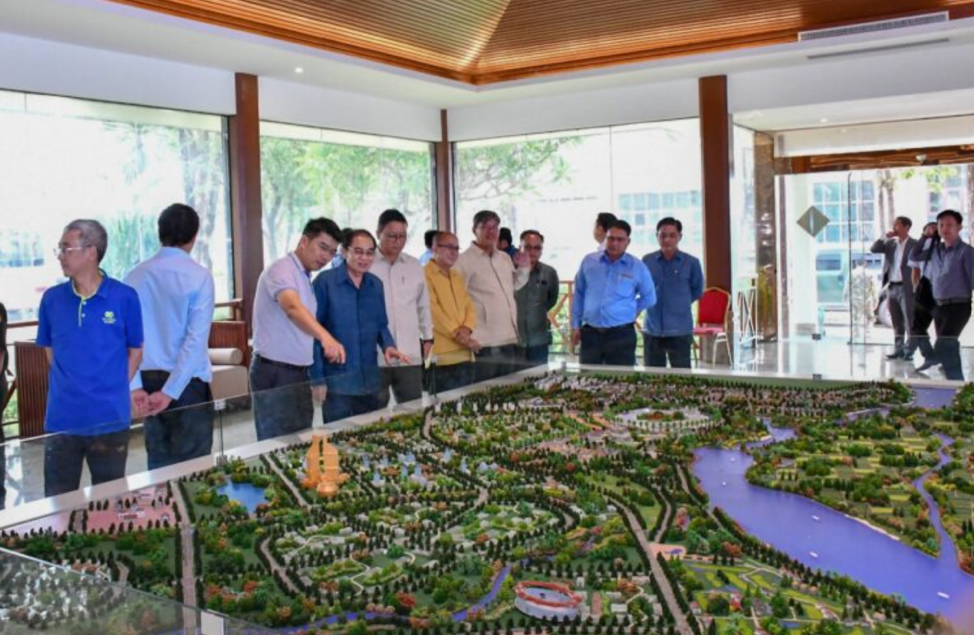 Huyện biên giới ở Nam Lào hưởng lợi phát triển từ dự án đặc khu tỷ USD