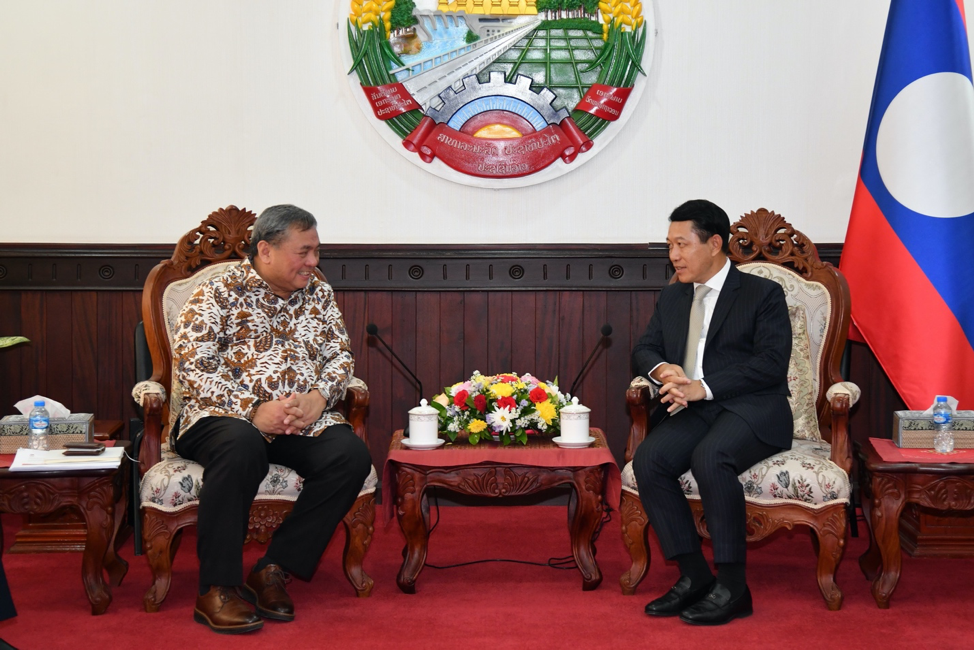 Bộ trưởng Ngoại giao Lào tiếp đoàn Hội đồng tư vấn kinh doanh ASEAN