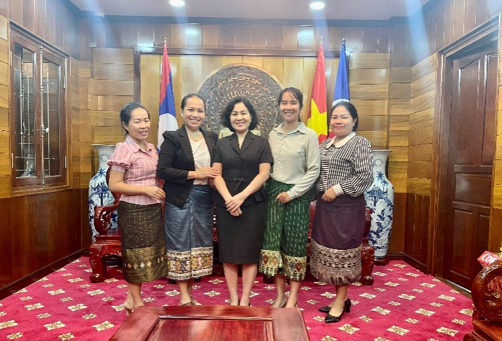 Tổng Lãnh sự Việt Nam tại Luông-pha-bang coi trọng thúc đẩy hợp tác giáo dục các tỉnh Bắc Lào với Việt Nam