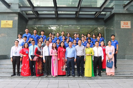 Mỗi em học sinh sẽ là hạt nhân tương lai kết nối tình hữu nghị hai nước Việt Nam – Lào