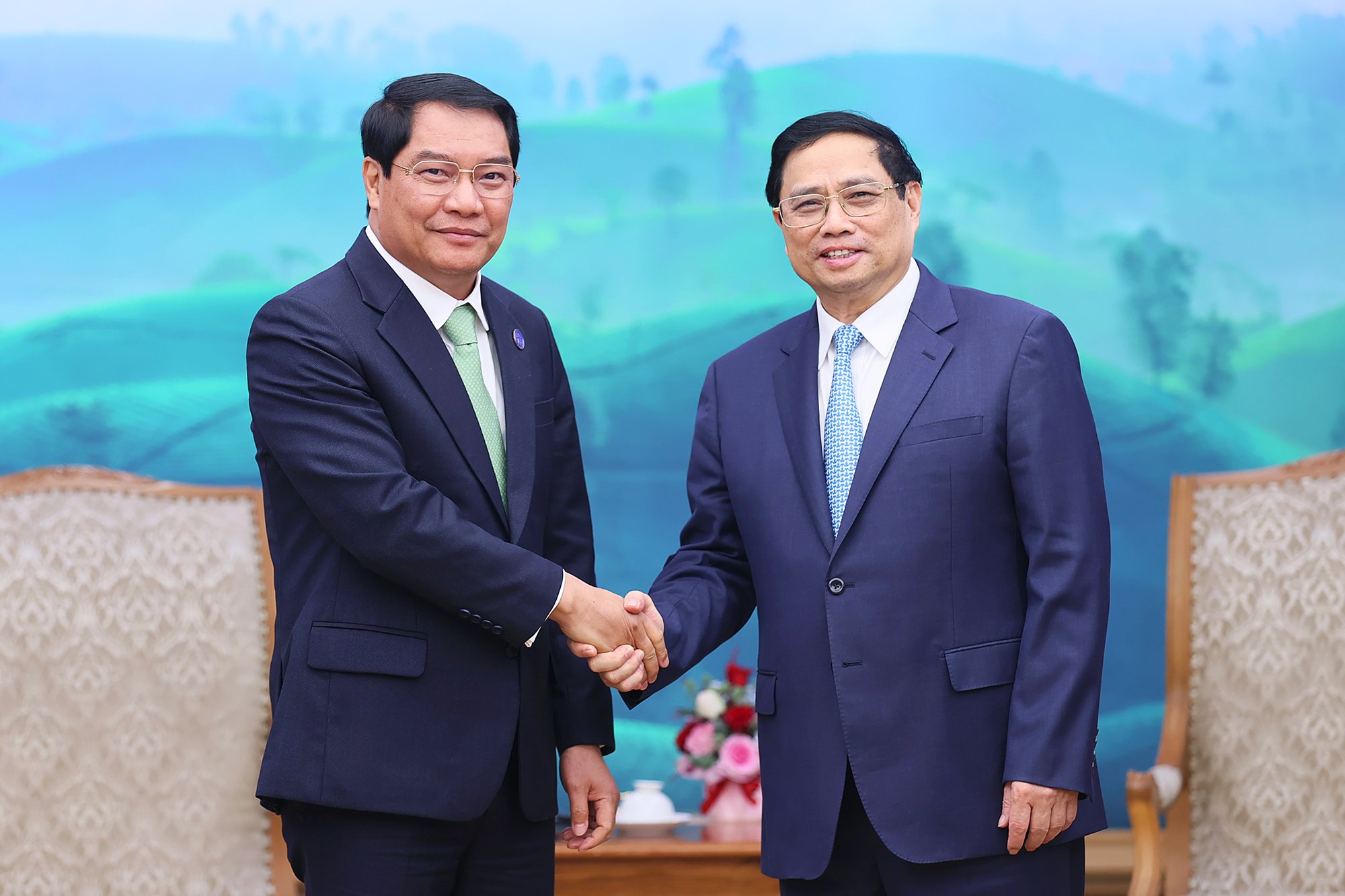 Thúc đẩy kết nối giữa Hà Nội và Vientiane (Lào) qua hệ thống đường cao tốc ngắn nhất