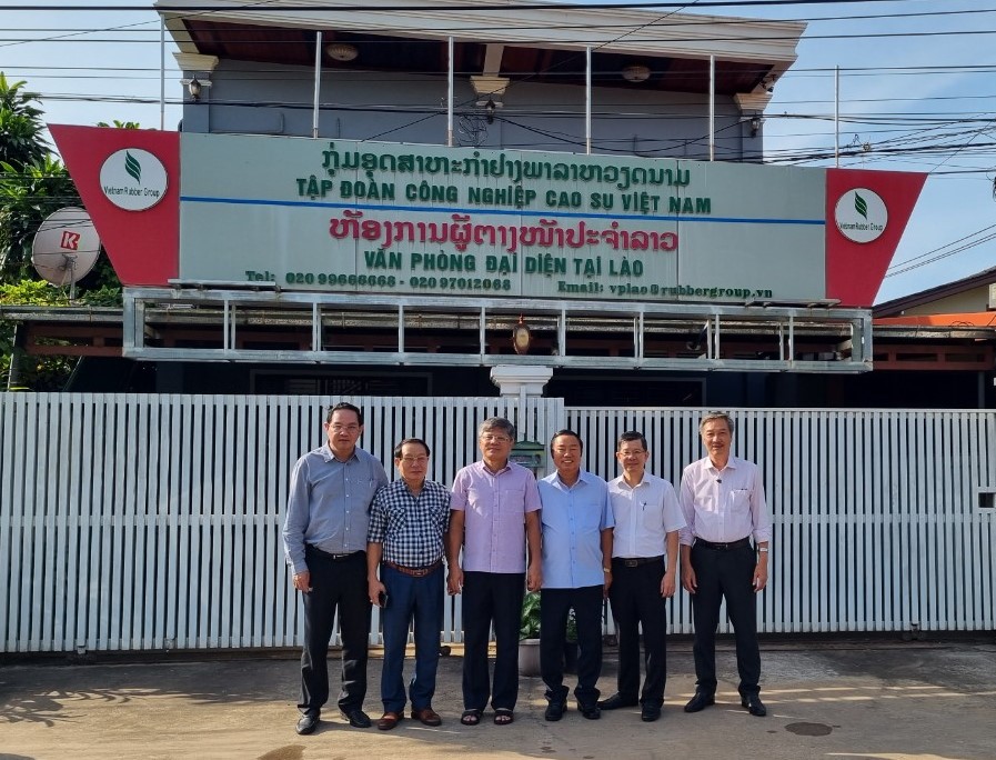 “Các công ty cao su tại Lào có nhiều nỗ lực hoàn thành tốt nhiệm vụ đề ra”
