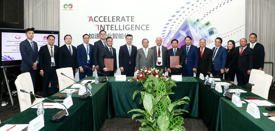 Huawei hợp tác phát triển chuyển đổi số tại Lào