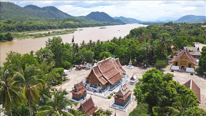 Wat Xiengthong – Biểu tượng cho kiến trúc văn hóa chùa chiền cổ của Lào
