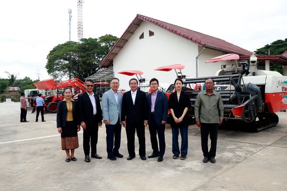 Lào đẩy mạnh phát triển, cải tiến máy móc và cơ sở hạ tầng phục vụ phát triển nông nghiệp