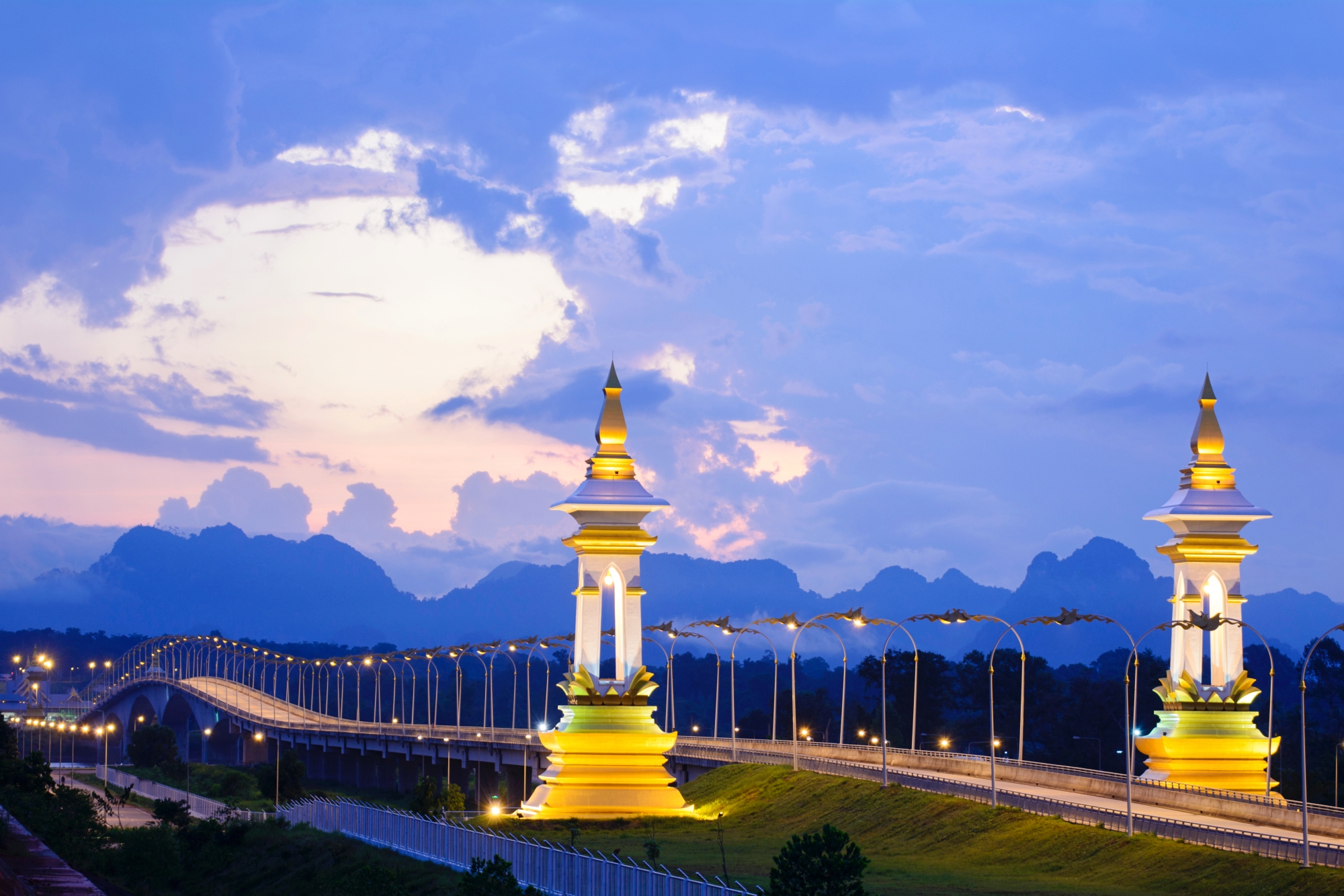 Lào nâng cấp cửa khẩu với Thái Lan để tăng cường thu hút du lịch