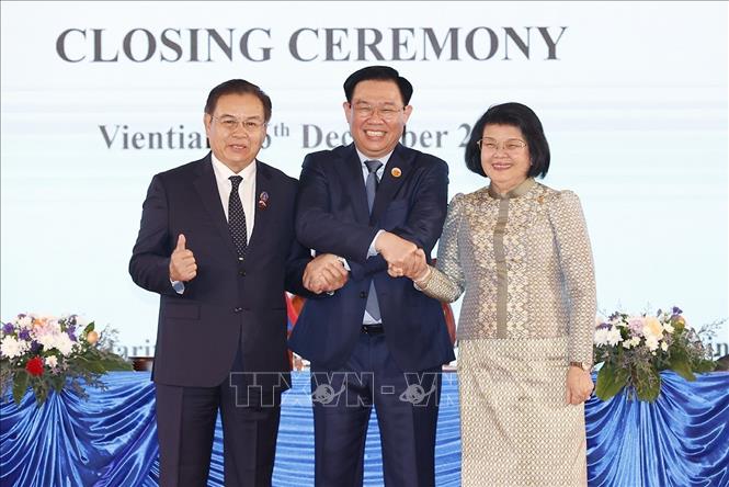 Hội nghị Cấp cao Quốc hội ba nước Campuchia – Lào – Việt Nam thành công tốt đẹp