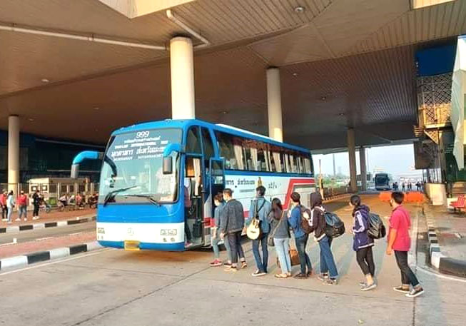 Xu hướng lao động Lào tìm việc ở Thái Lan gia tăng do nhu cầu lớn