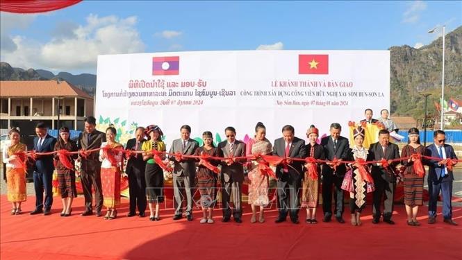 Khánh thành Công viên Hữu nghị Xaysomboun – Sơn La tại Lào